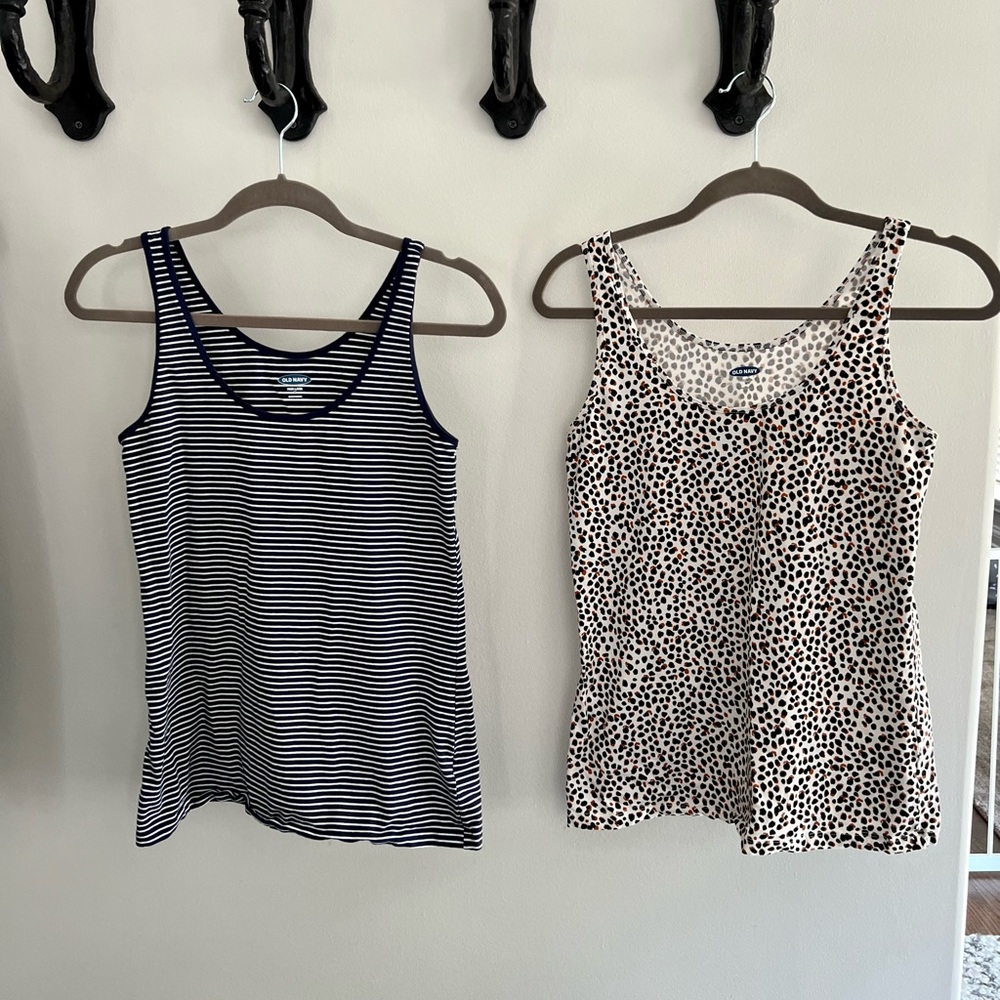 Old Navy Tank Top Bundle Medium